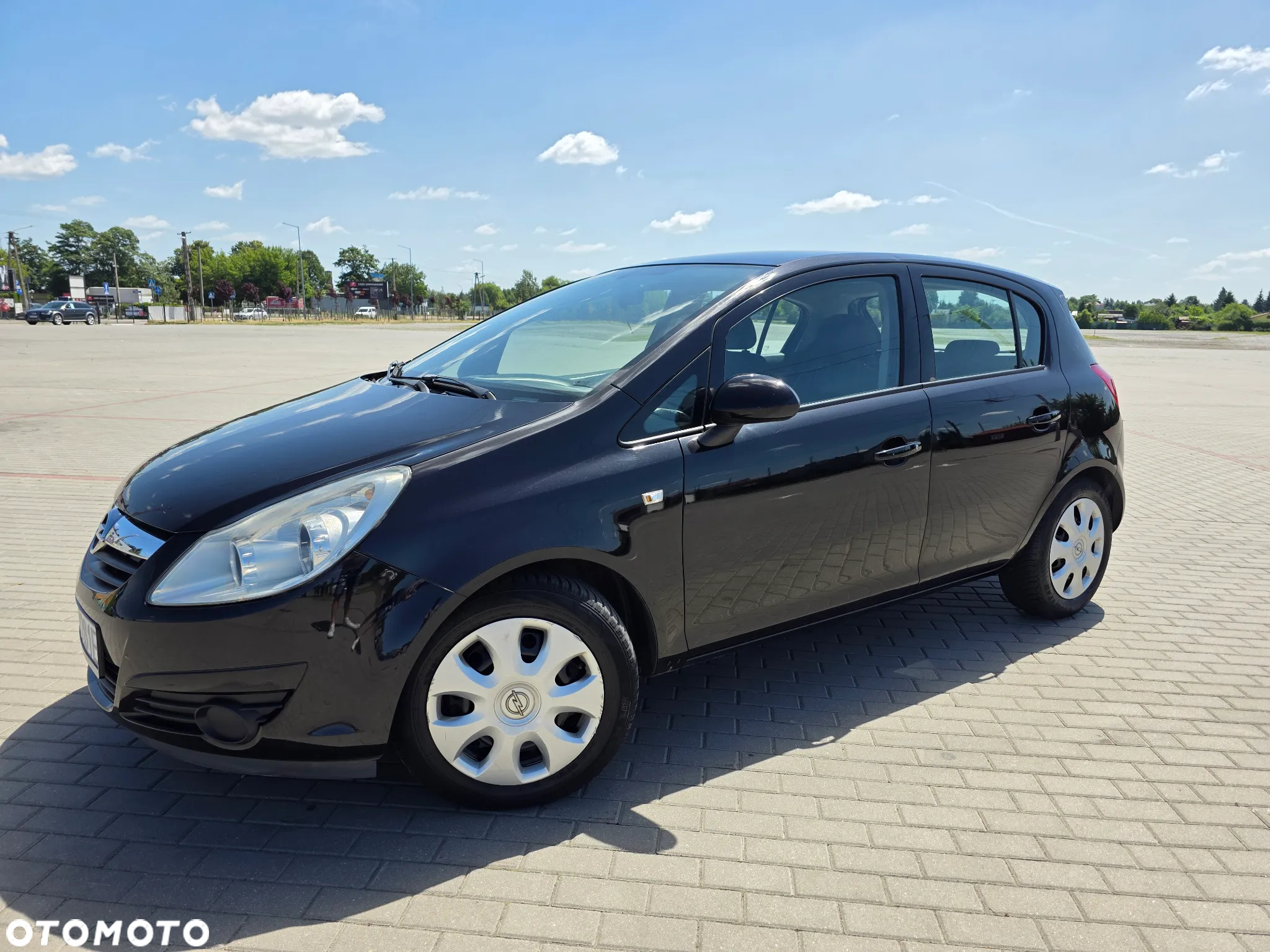 Opel Corsa 1.2 16V Cosmo - 3