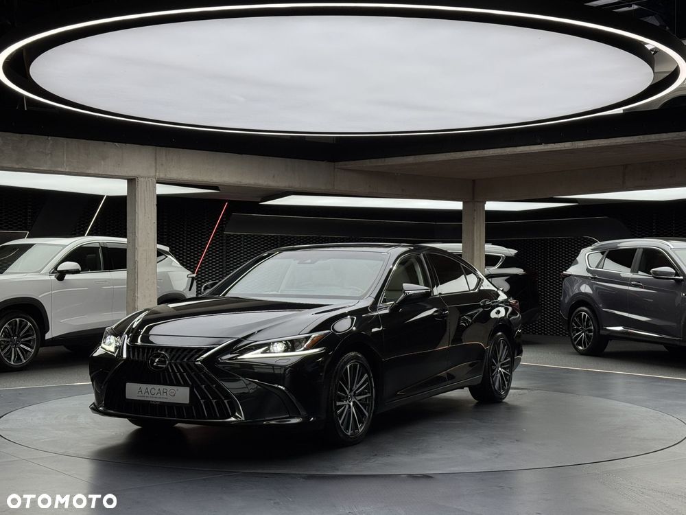 Lexus ES 300h Business Edition - 2