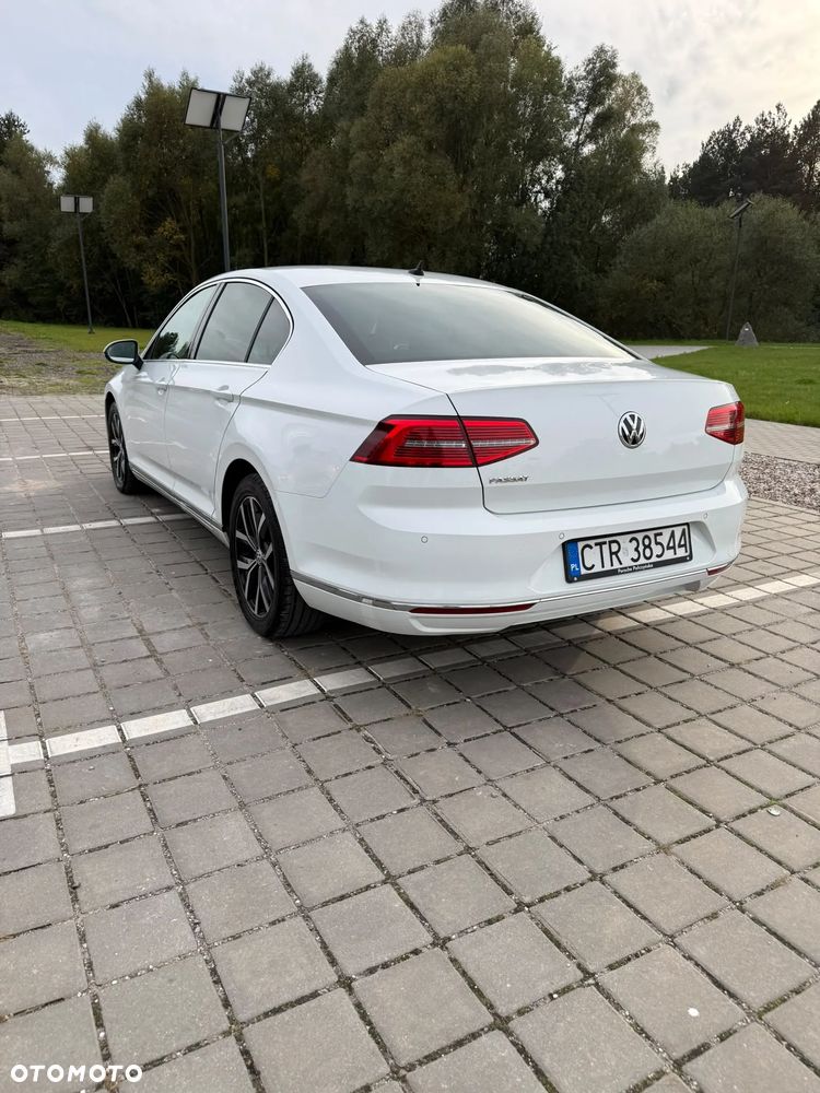 Volkswagen Passat 2.0 TDI BMT Comfortline DSG - 19