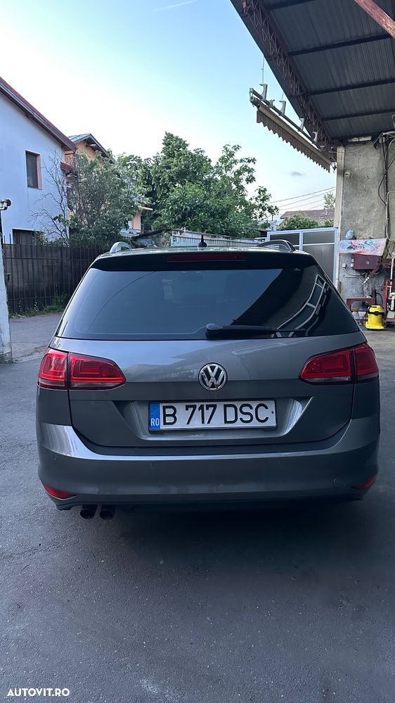 Volkswagen Golf 2.0 TDI (BlueMotion Technology) DSG Comfortline - 10