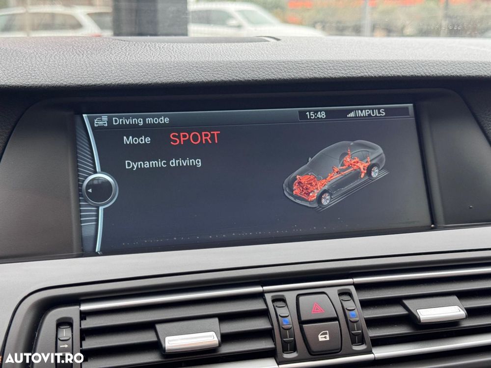 BMW Seria 5 528i Aut. - 25
