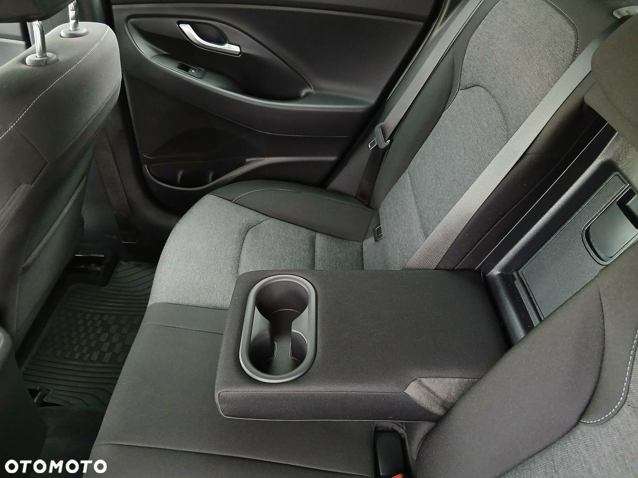 Hyundai i30 - 12