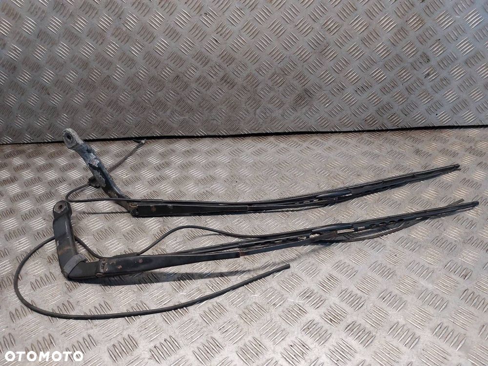 RAMIĘ WYCIERACZKI LEWY + PRAWY PRZÓD RENAULT PREMIUM 420 I 56671677 - 1