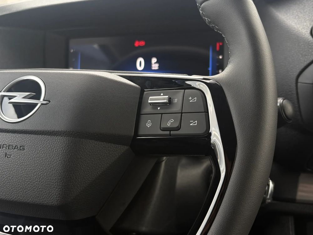 Opel Vivaro - 17