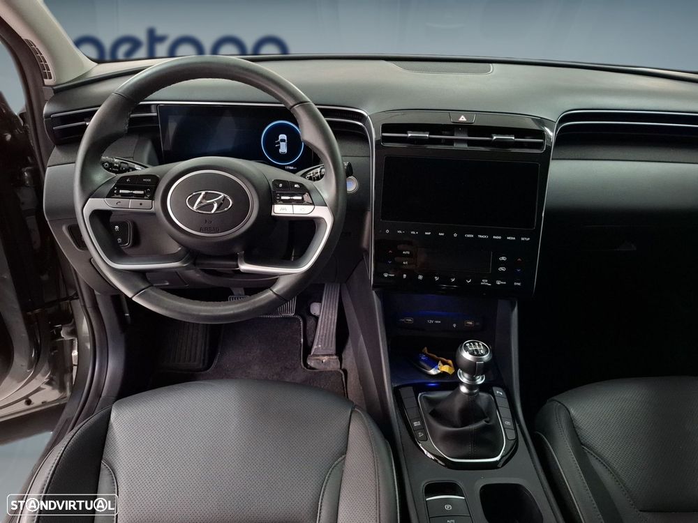 Hyundai Tucson 1.6 CRDi Vanguard - 10