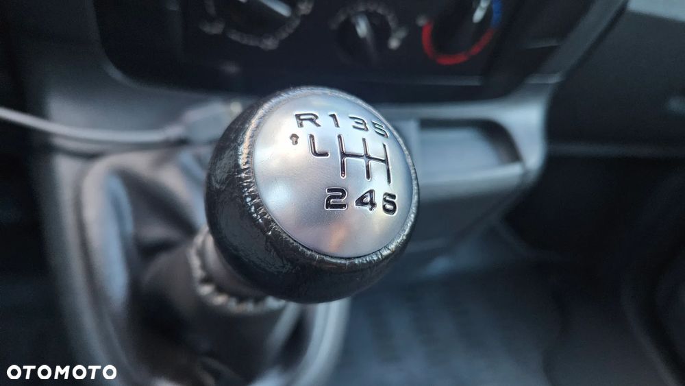 Peugeot Expert 2,0HDI 163KM L2 Długi 2016Rok Klima Webasto Kamera Nawigacja Hak Super Stan - 20