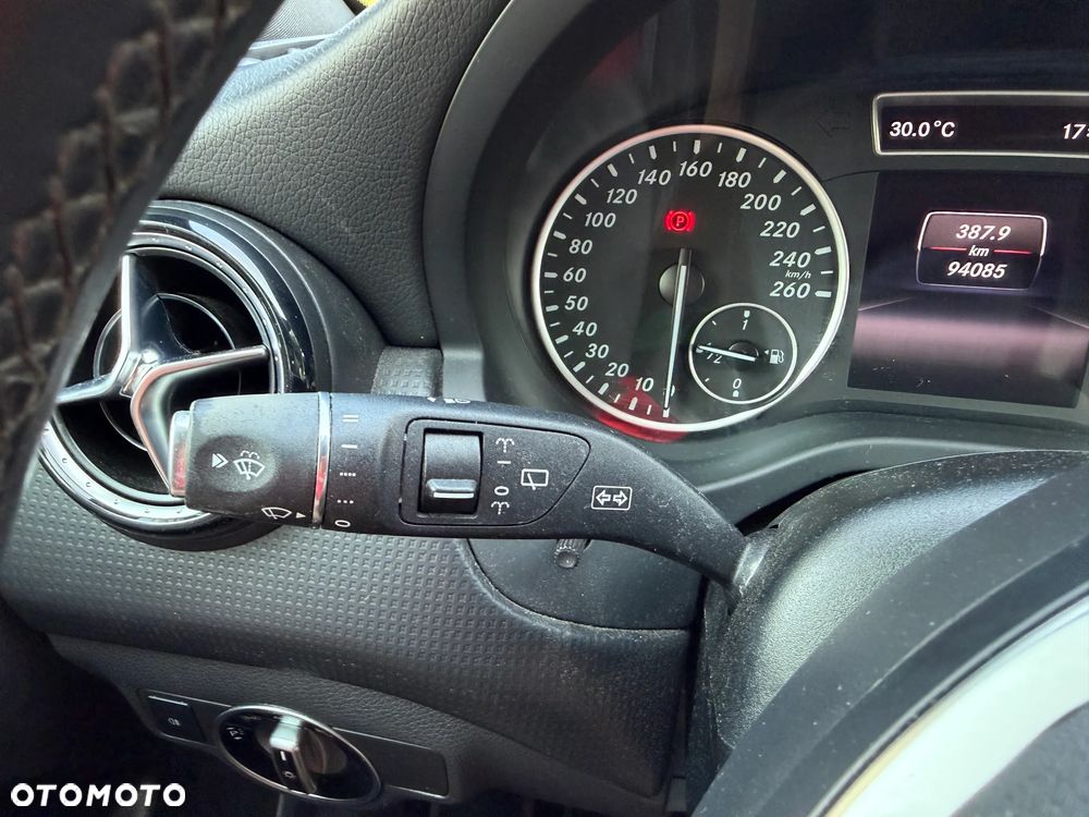 Mercedes-Benz Klasa A 180 (BlueEFFICIENCY) Style - 23