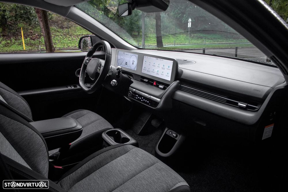 Hyundai Ioniq 5 72,6 kWh 4WD Dynamiq - 25