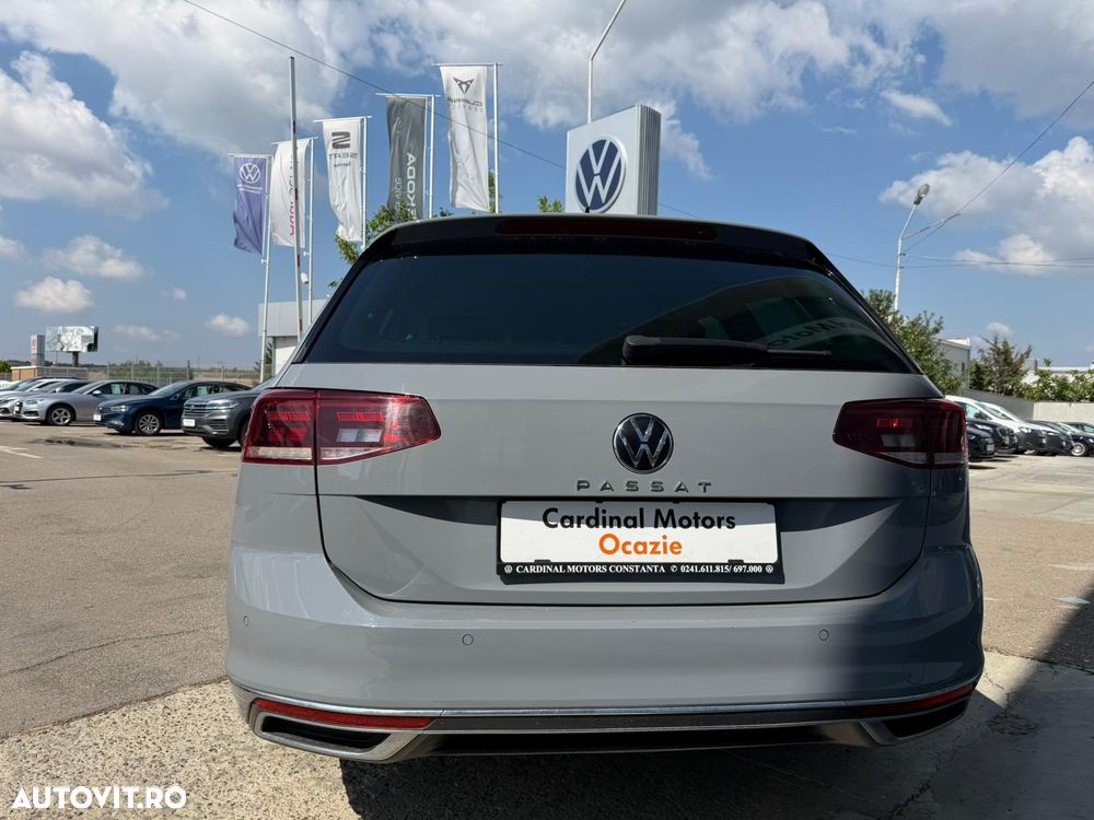 Volkswagen Passat 2.0 TDI DSG Highline - 5
