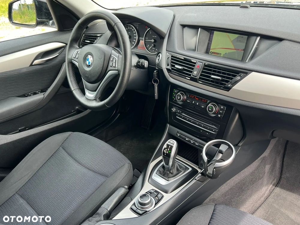 BMW X1 xDrive20d - 15