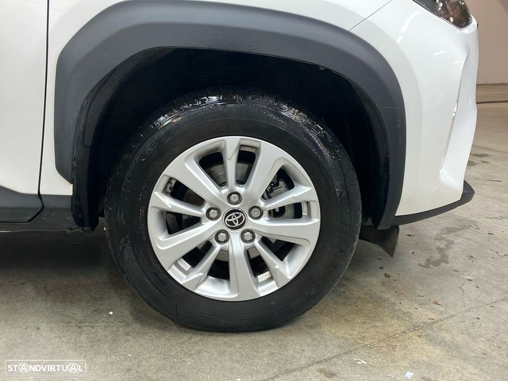Toyota Yaris Cross - 18