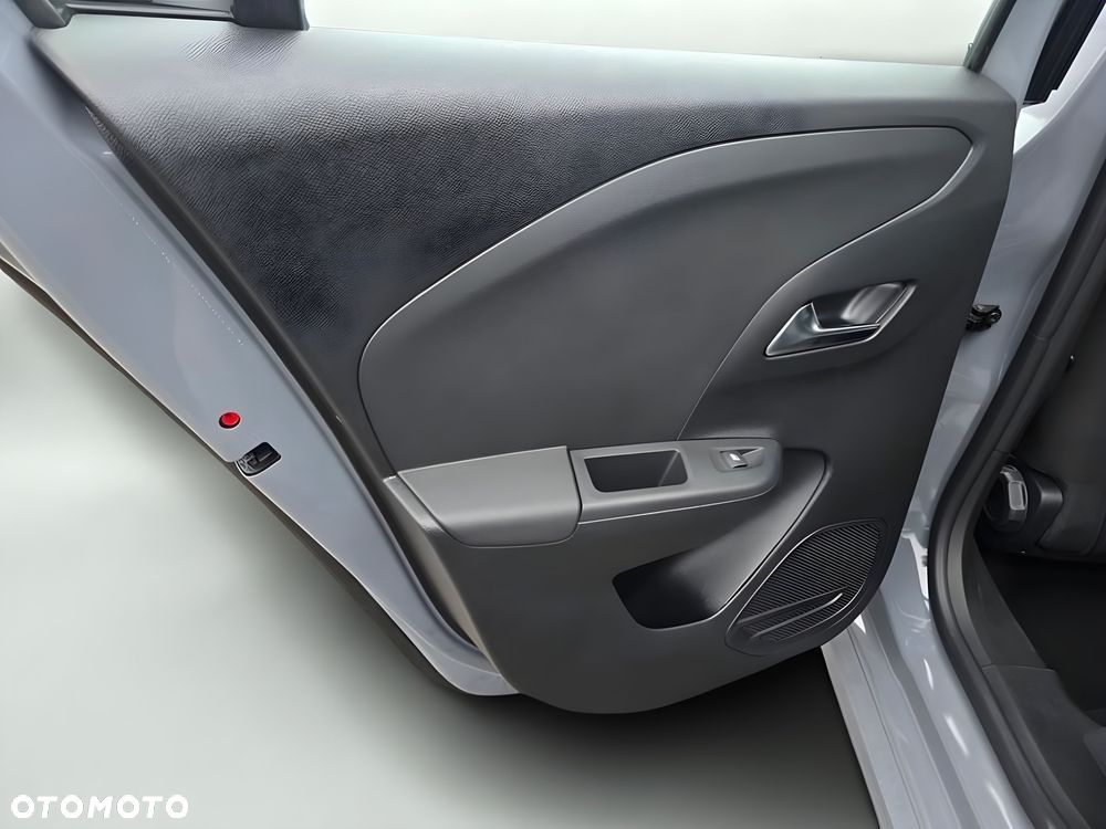 Opel Corsa 1.2 T mHEV GS eDCT - 7