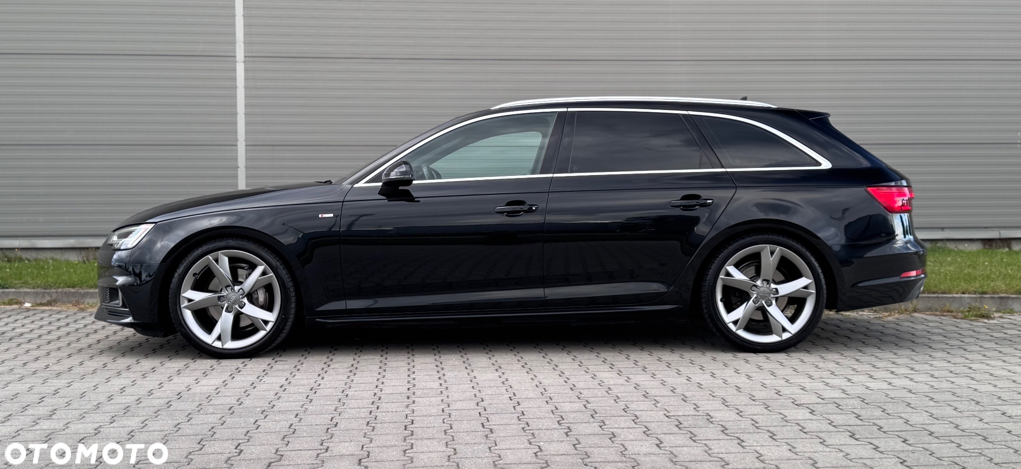 Audi A4 Avant 2.0 TDI Sport S tronic - 24