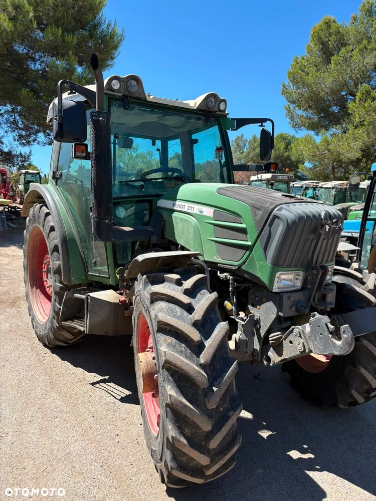 Fendt 211S Vario TMS Profi TUZ + WOM - 1