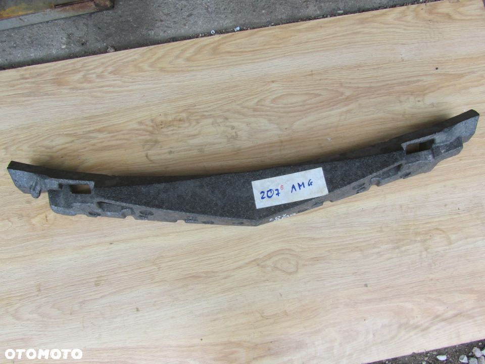 MERCEDES E 207 AMG absorber zderzaka przedniego - 1