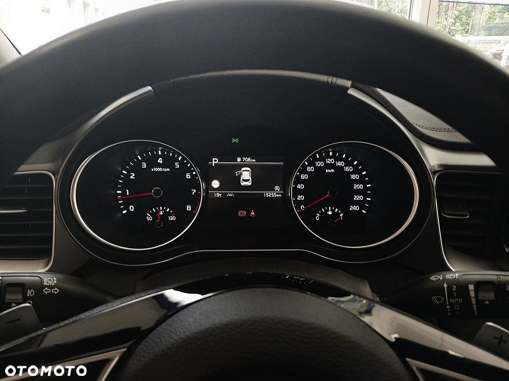 Kia XCeed 1.5 T-GDI M DCT - 24