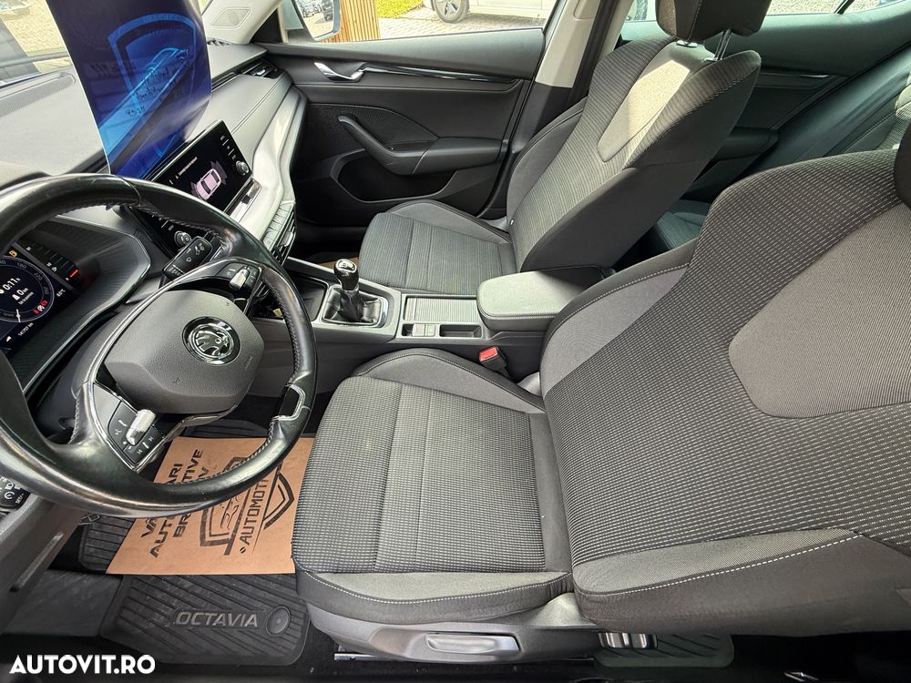Skoda Octavia 2.0 TDI Ambition - 18