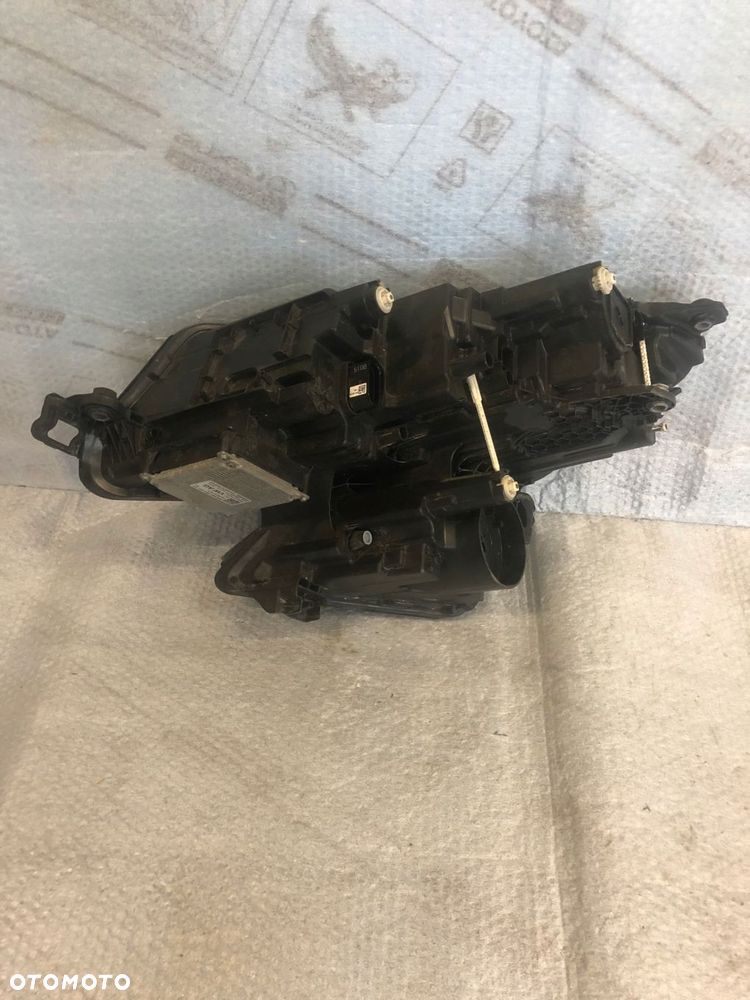 REFLEKTOR PRAWY SKODA KODIAQ FULL LED nr.000 - 3