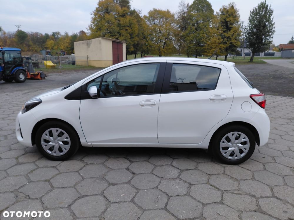 Toyota Yaris 1.0 VVT-i - 4