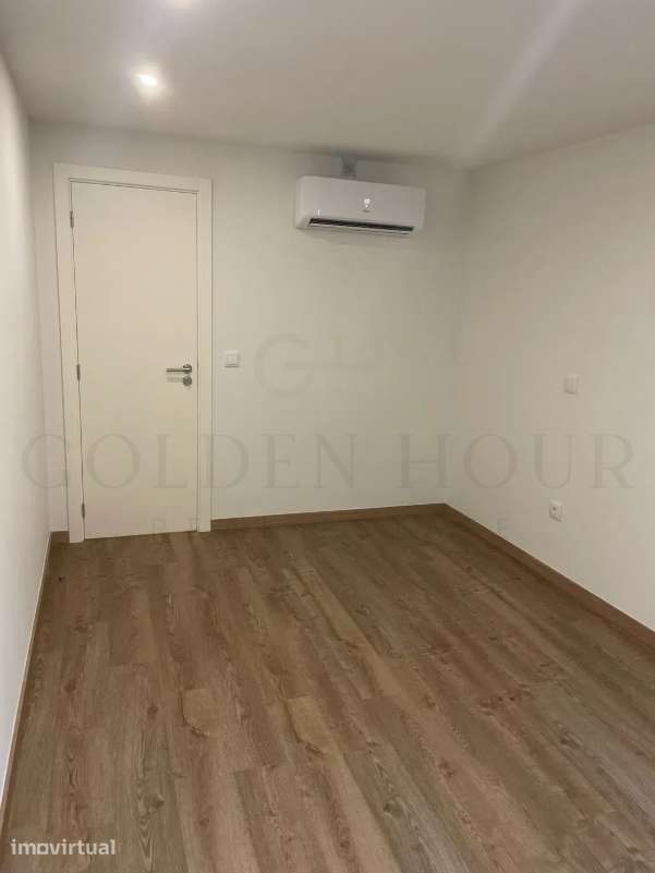 T2 Duplex Moderno na Baixa do Porto - Grande imagem: 5/24