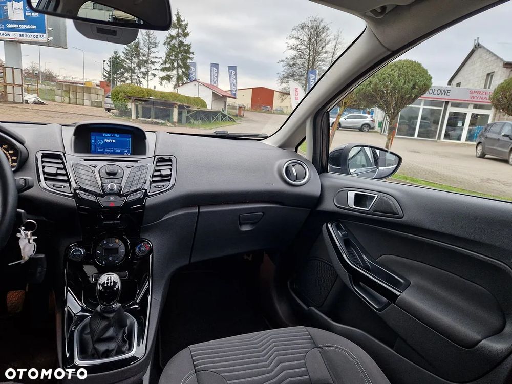 Ford Fiesta - 20