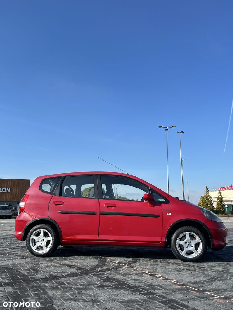Honda Jazz 2005 photo 4