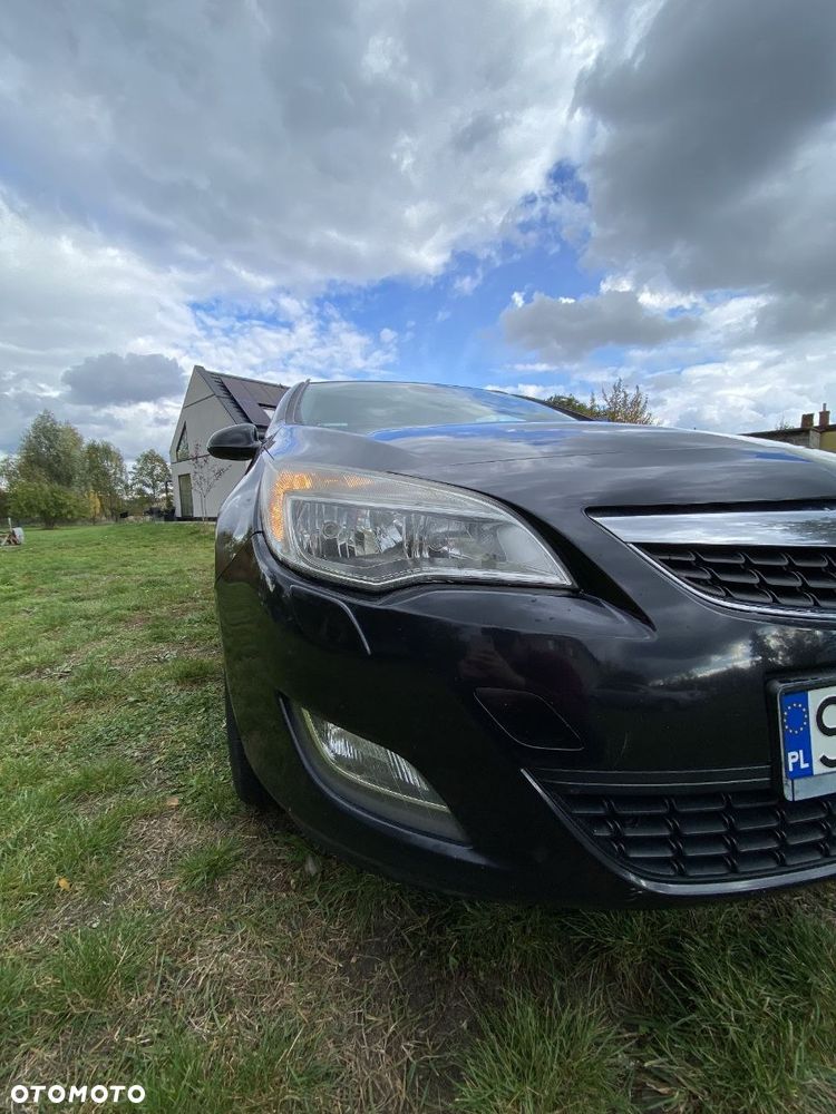Opel Astra - 2