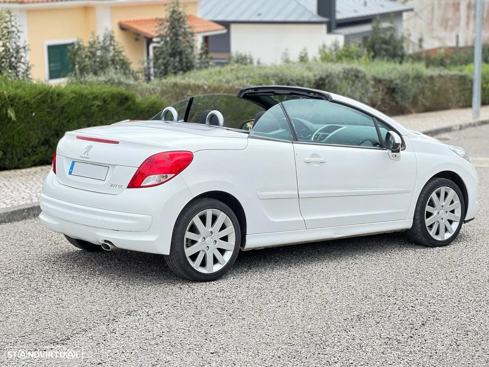 Peugeot 207 CC 1.6 HDi FAP - 5