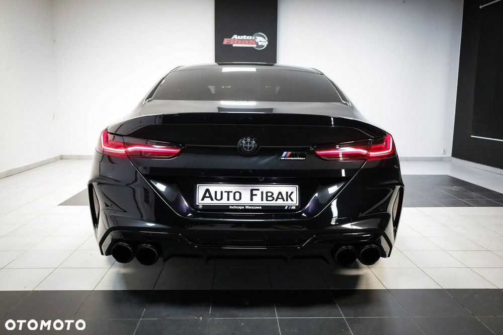 BMW Seria 8 - 15