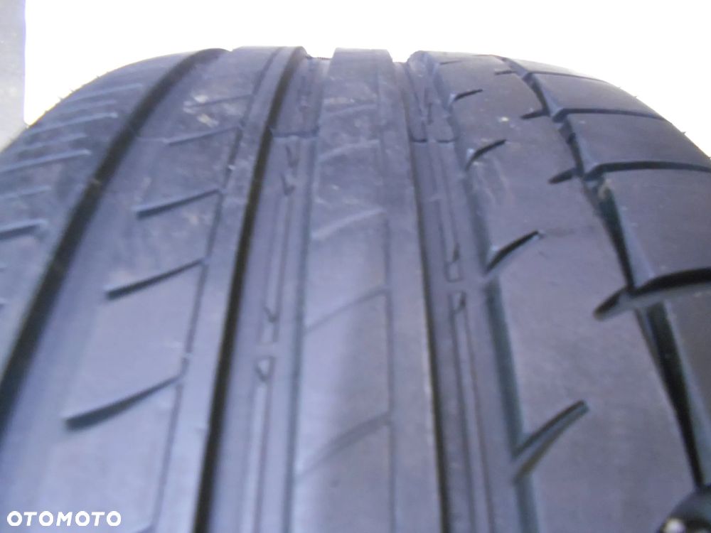 OPONA 245/40R20 TRIANGLE SPORTEX TS H11 DOT 1221 8.2MM - 2