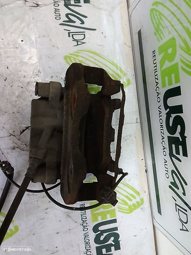 Pinça Travão Fr Drt  Mercedes-Benz M-Class (W164) - 2