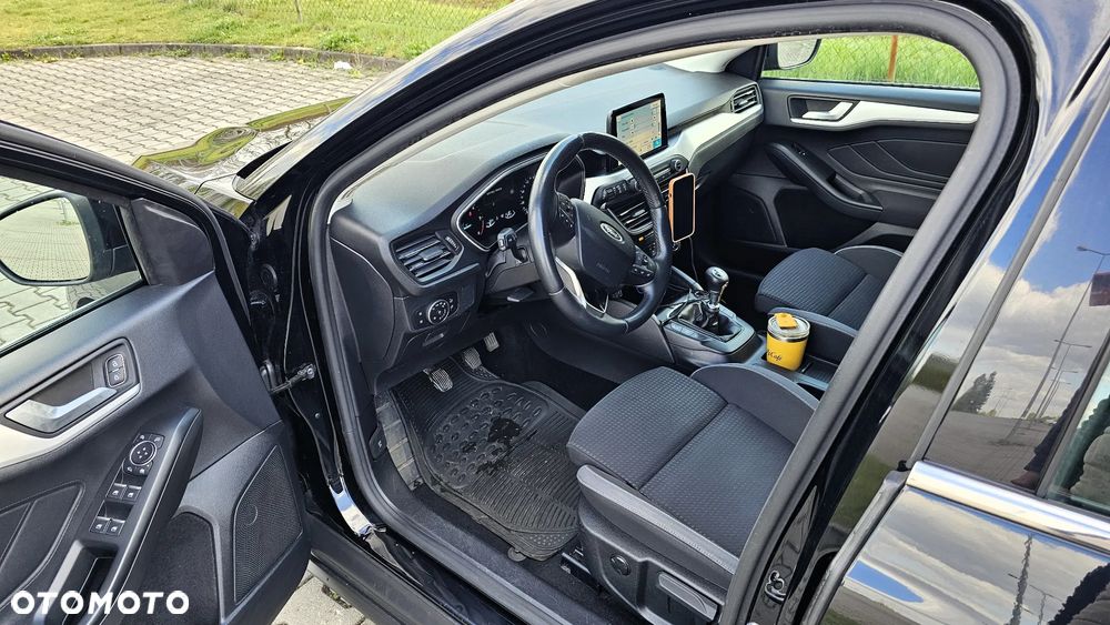 Ford Focus 1.5 TDCi DPF Start-Stopp-System COOL&CONNECT - 6