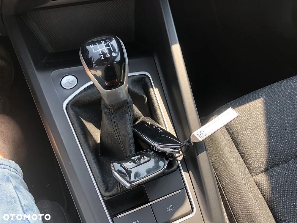 Volkswagen Golf 1.5 TSI EVO Life - 20