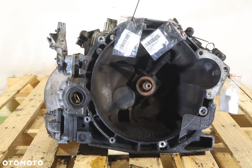 SKRZYNIA BIEGÓW 6 BIEGOWA CITROEN C5 III 2.2HDI Biturbo 20MB21 - 1