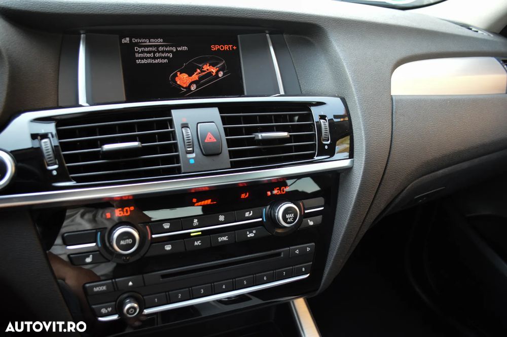 BMW X4 xDrive20i AT Advantage - 10