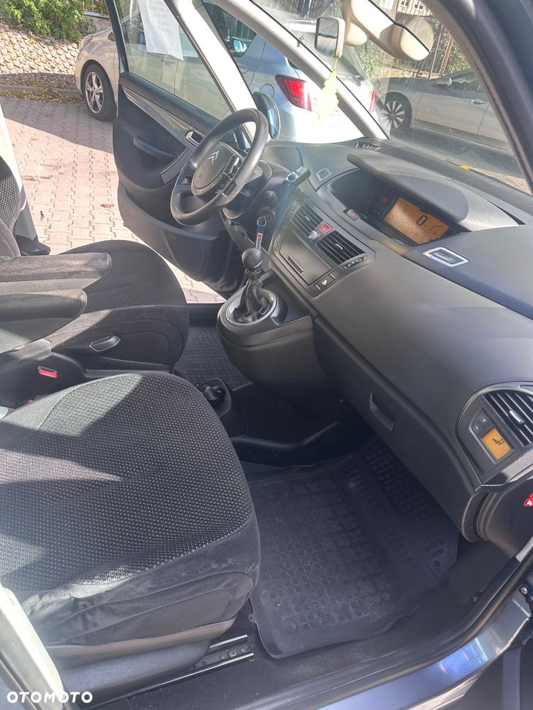 Citroën C4 Grand Picasso - 8