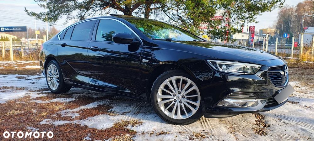 Opel Insignia 2.0 BiTrb D 4x4 Automatik Exclusive - 28