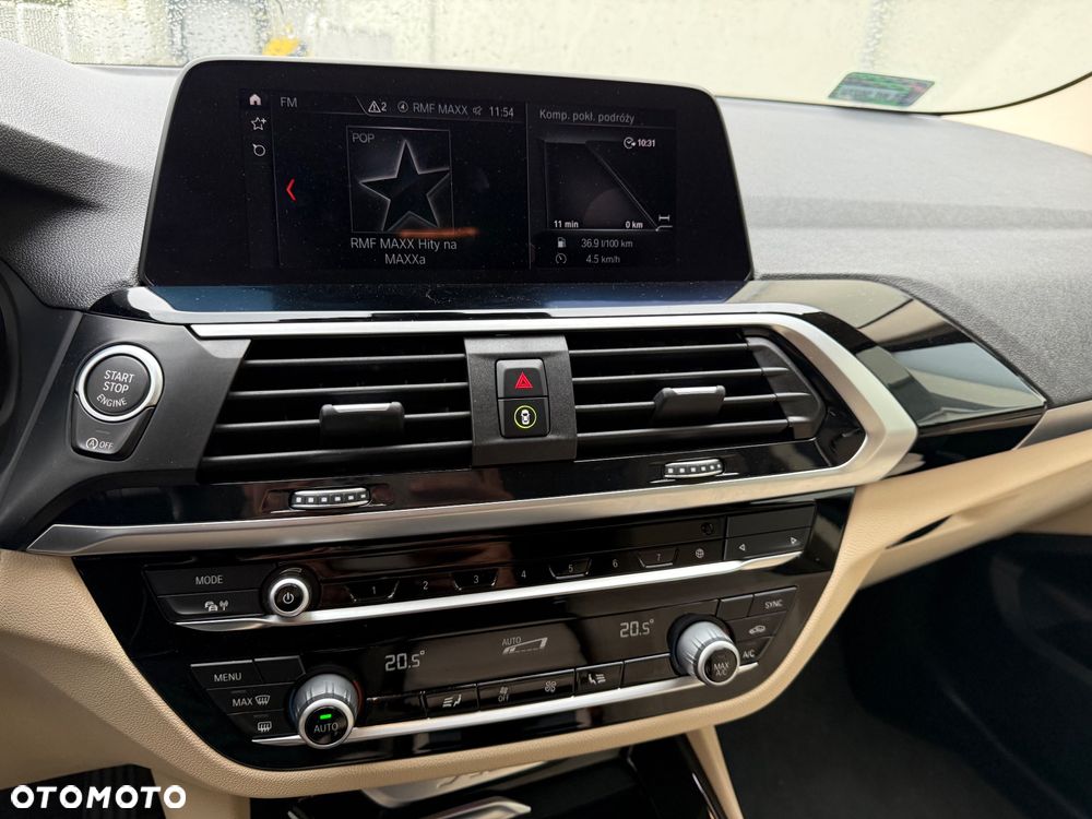 BMW X3 xDrive20d xLine - 38