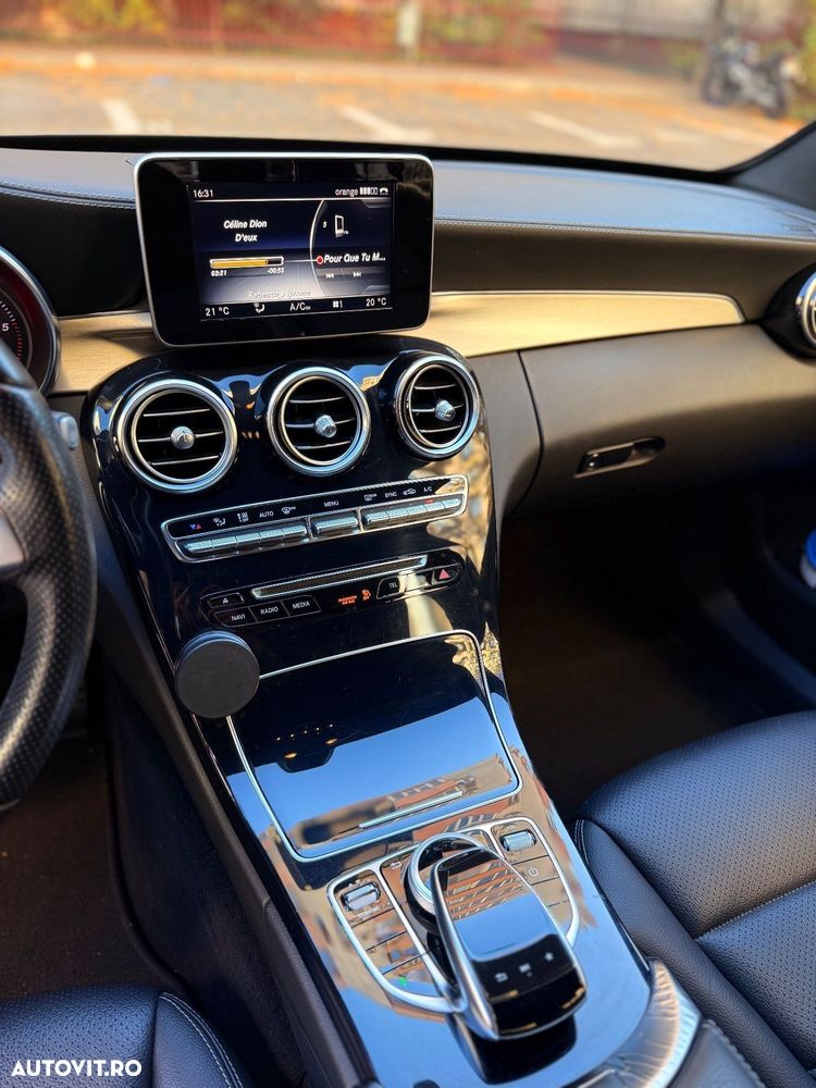 Mercedes-Benz C - 14