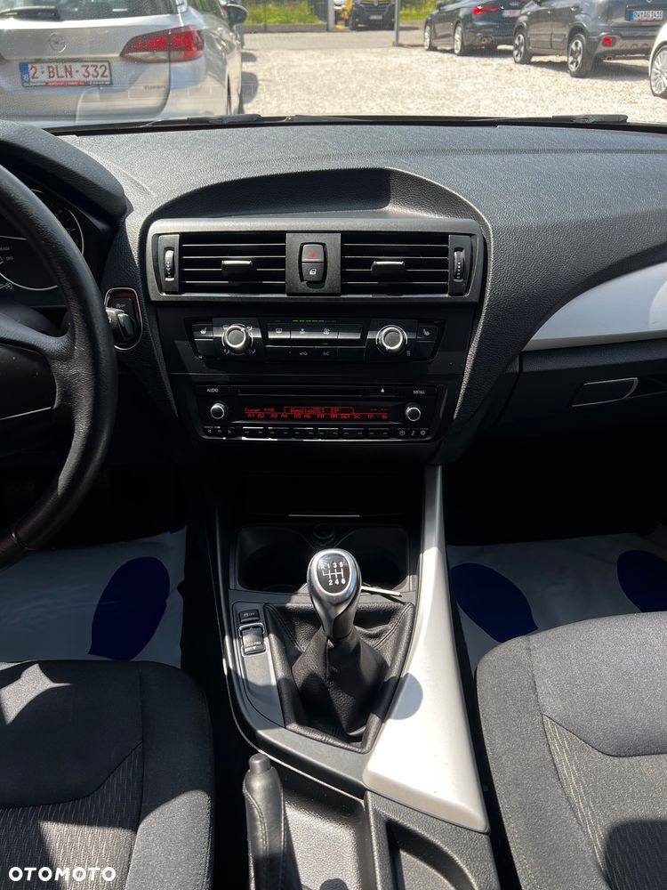 BMW Seria 1 116i - 21