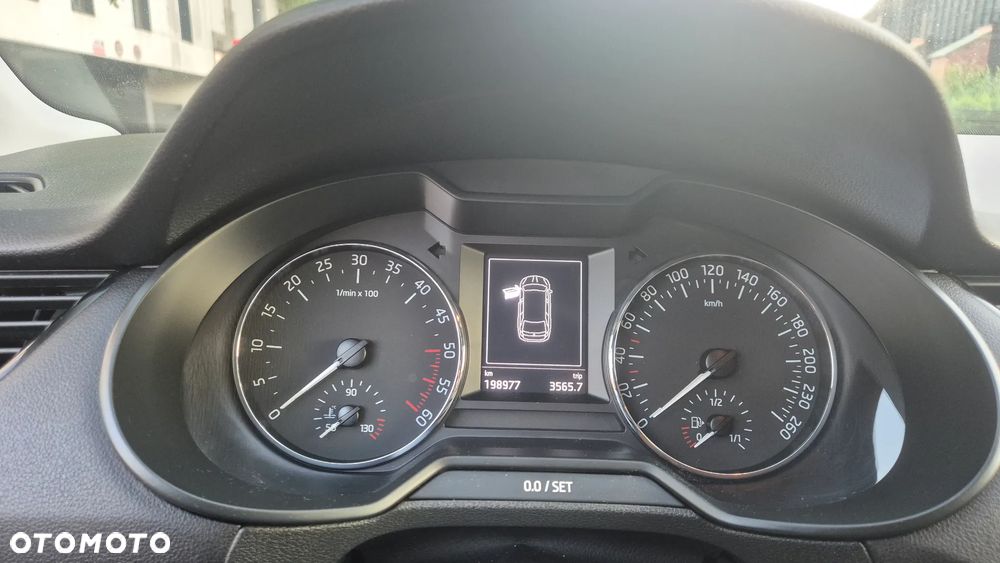 Skoda Octavia 1.6 TDI Active - 2