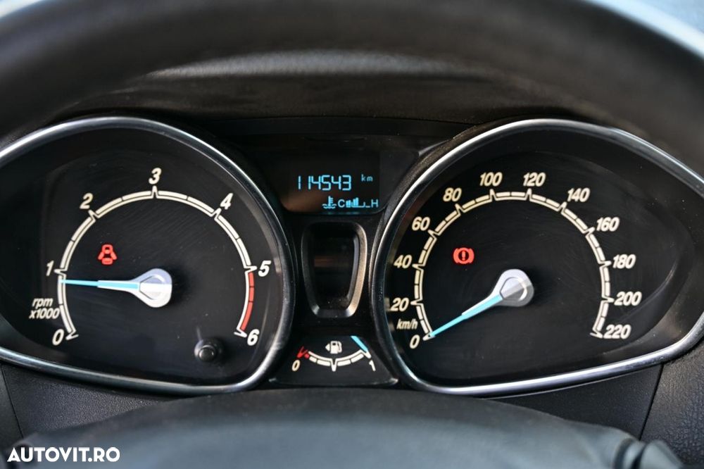 Ford Tourneo Courier 1.5 TDCi Trend - 15