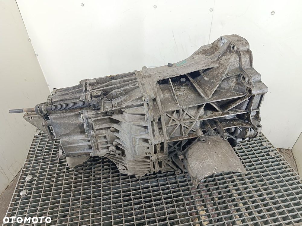 SKRZYNIA BIEGÓW AUTOMAT AUDI A4 B6 EVE 2.0 20V 131KM - 4