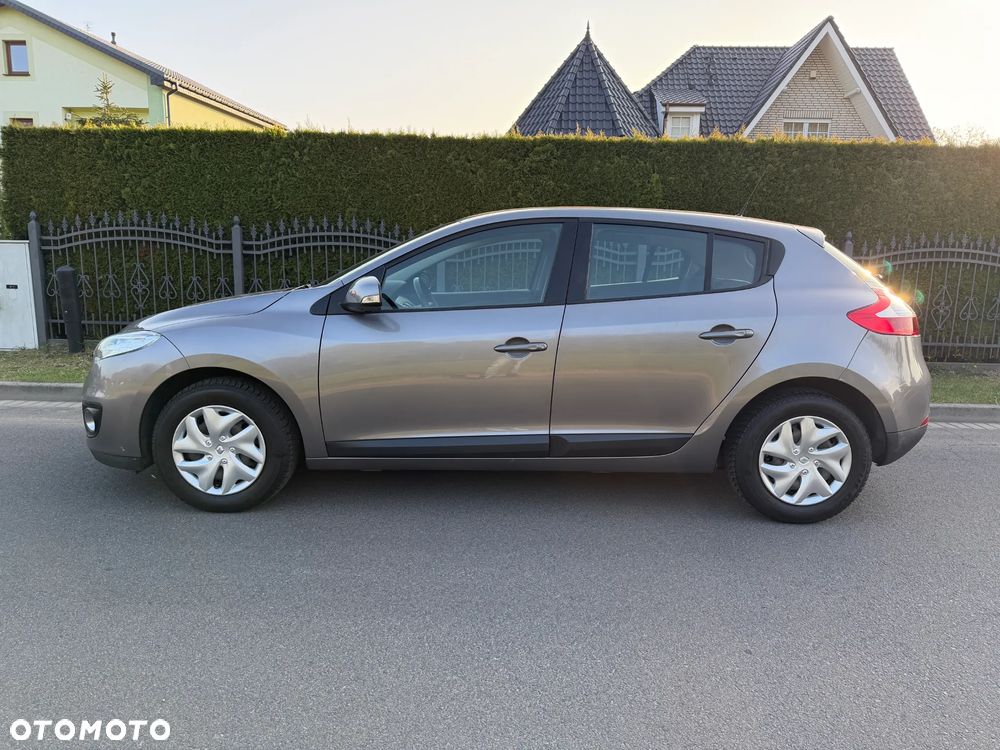 Renault Megane 1.6 16V 110 LIMITED - 10