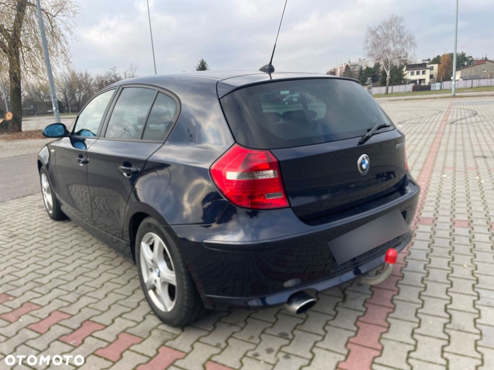 BMW Seria 1 118d - 12