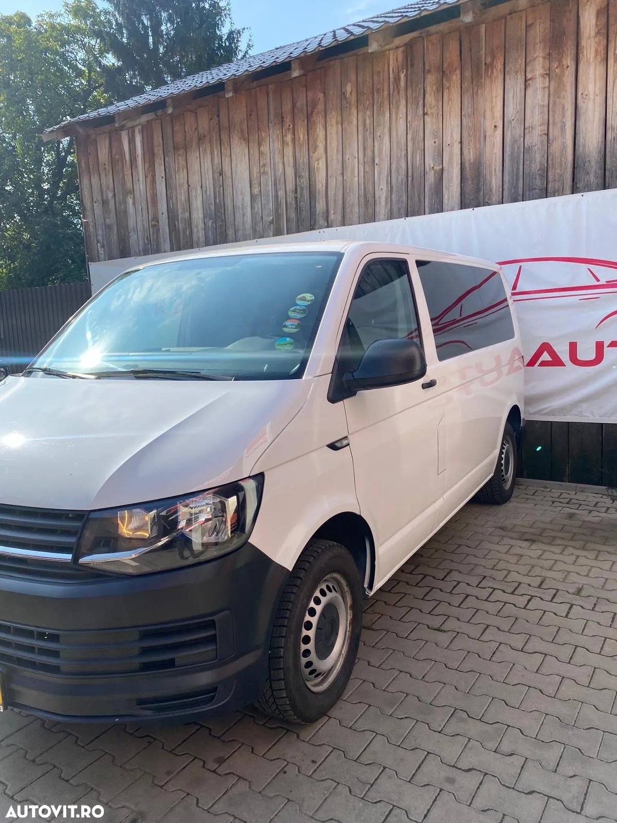 Volkswagen Transporter Kombi T6 2.0 TDI 75 kW LR - 2