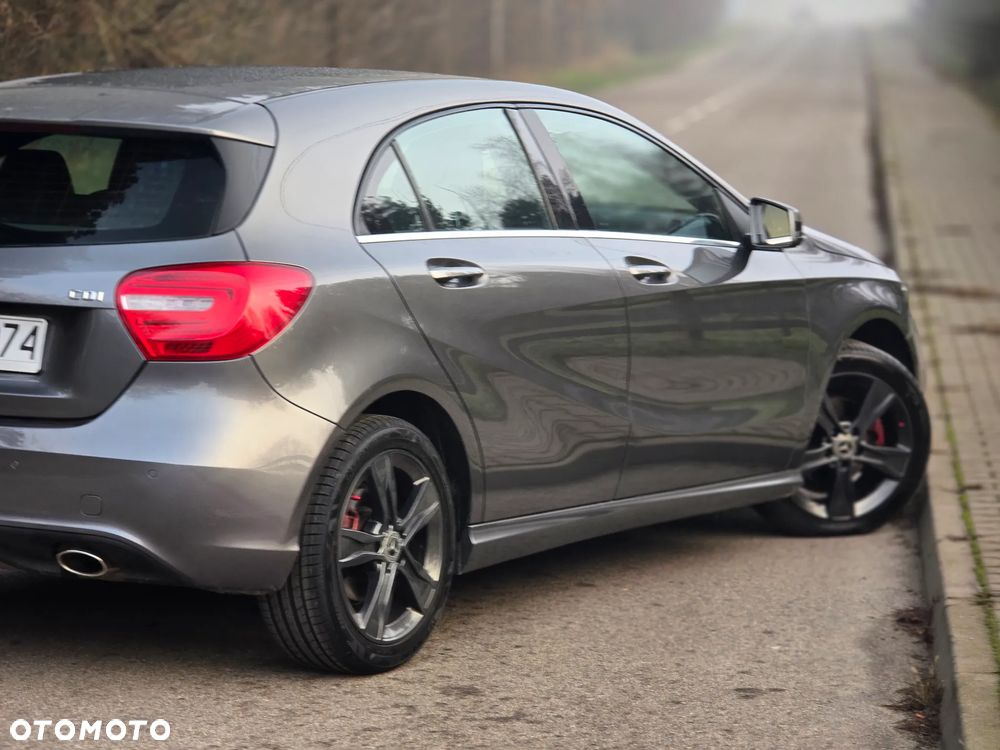 Mercedes-Benz Klasa A 180 CDI AMG Line - 39