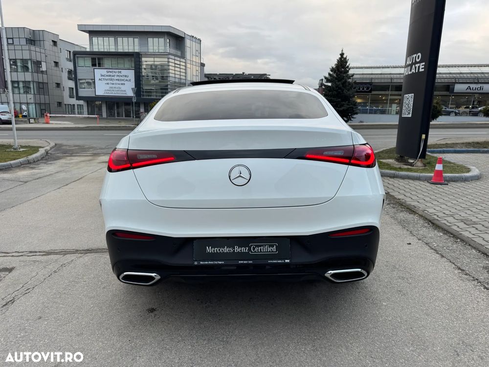 Mercedes-Benz GLC Coupe 200 4Matic 9G-TRONIC AMG Line Advanced - 24