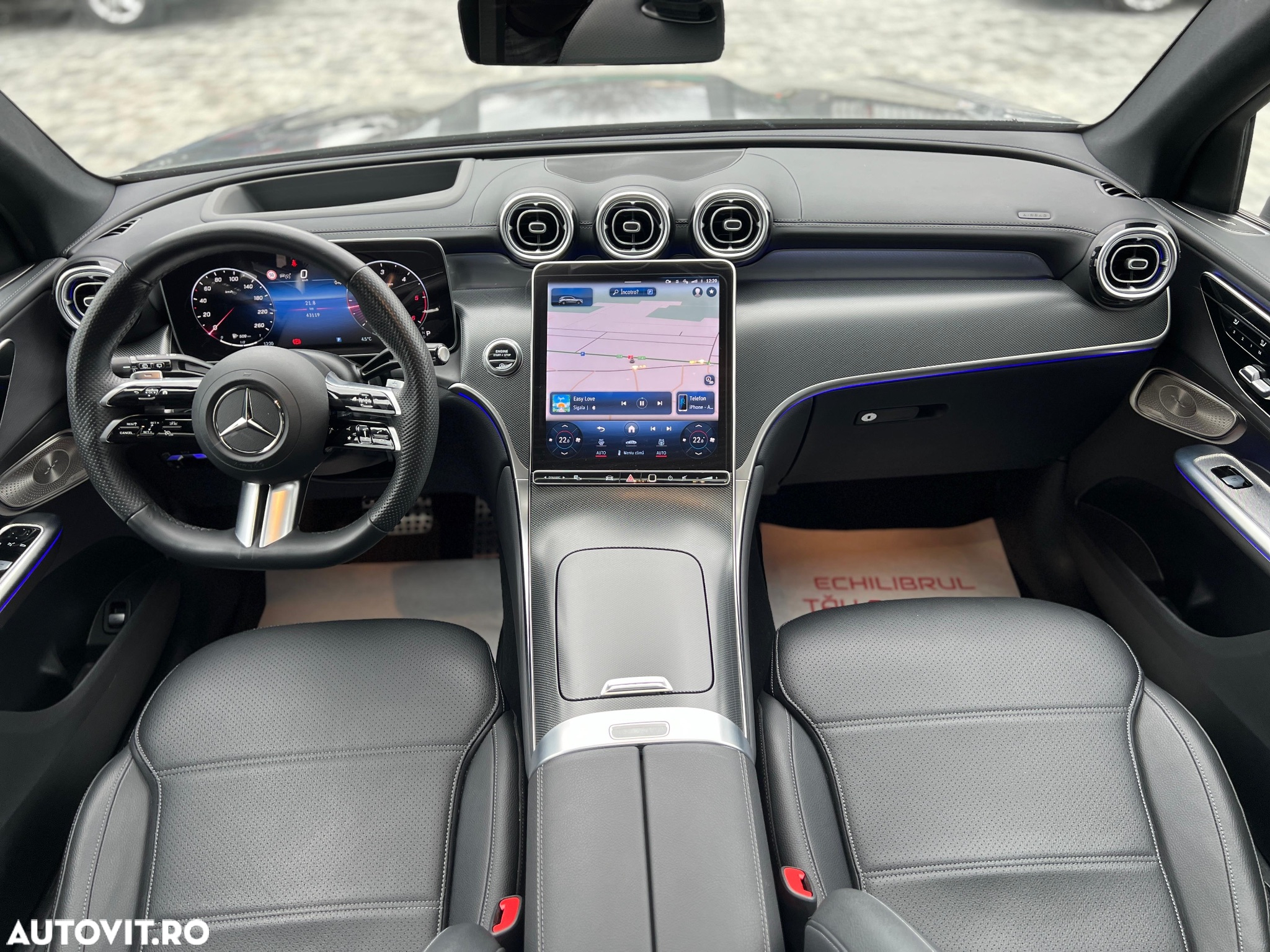Mercedes-Benz GLC 300 d 4MATIC MHEV - 22