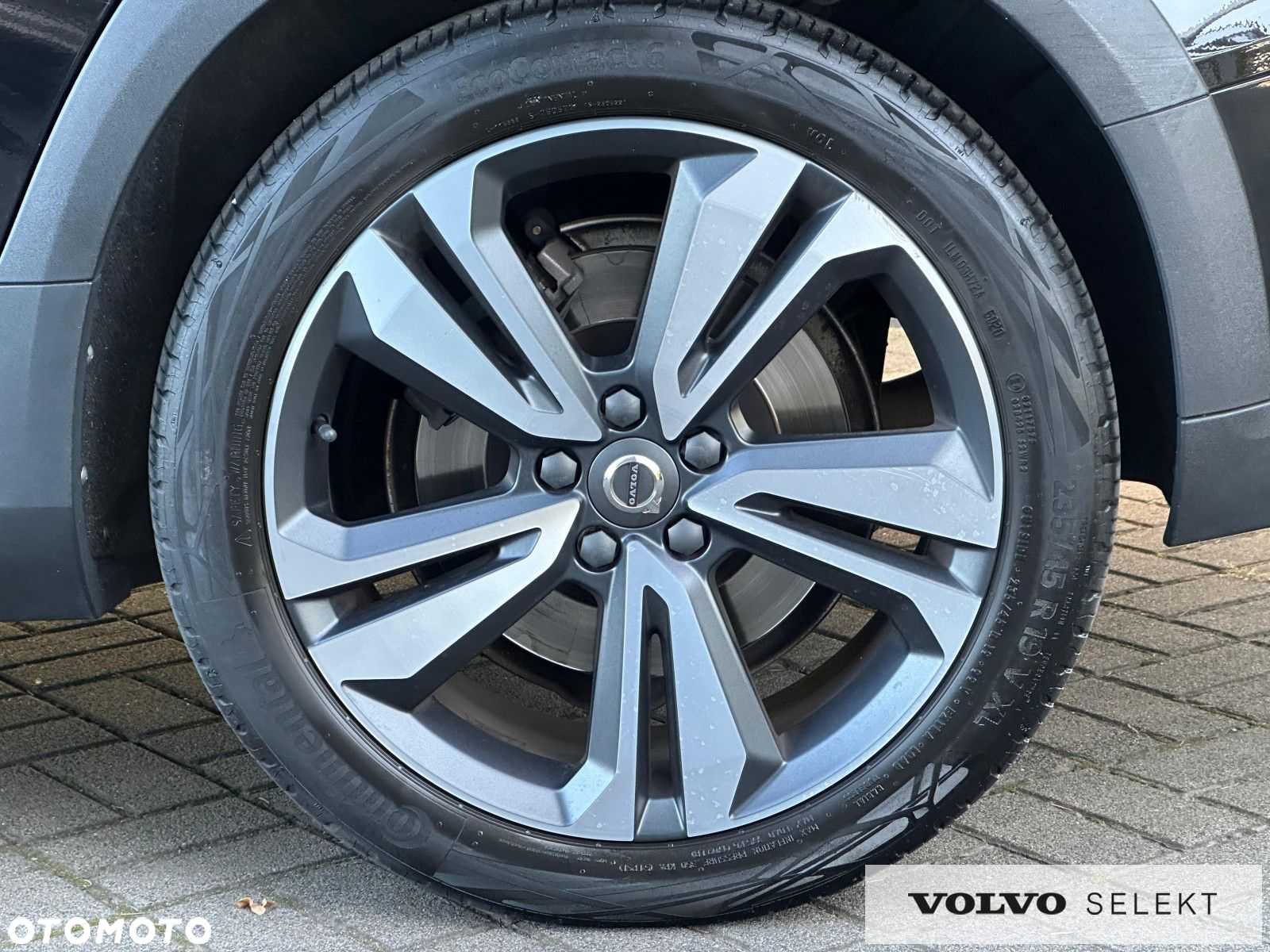 Volvo V60 Cross Country - 16